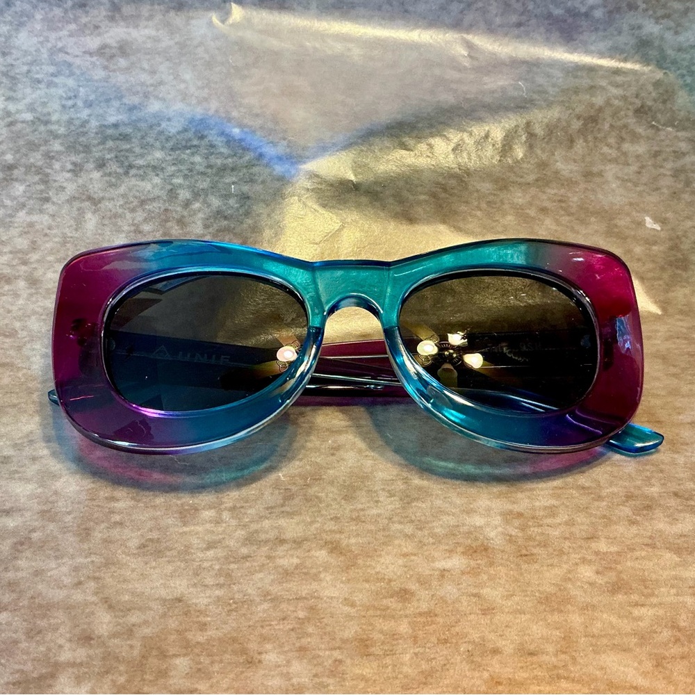 Limited Edition UNIF Sosh Colorful Oversized Sunglasses